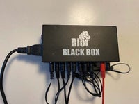Strømforsyning, Riot Black Box