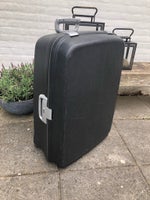 Kuffert, Plastik sort