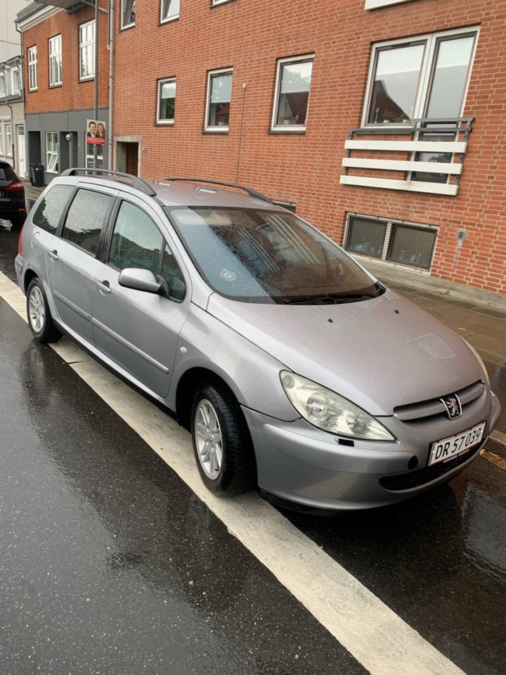 Peugeot 307, Benzin, 2004