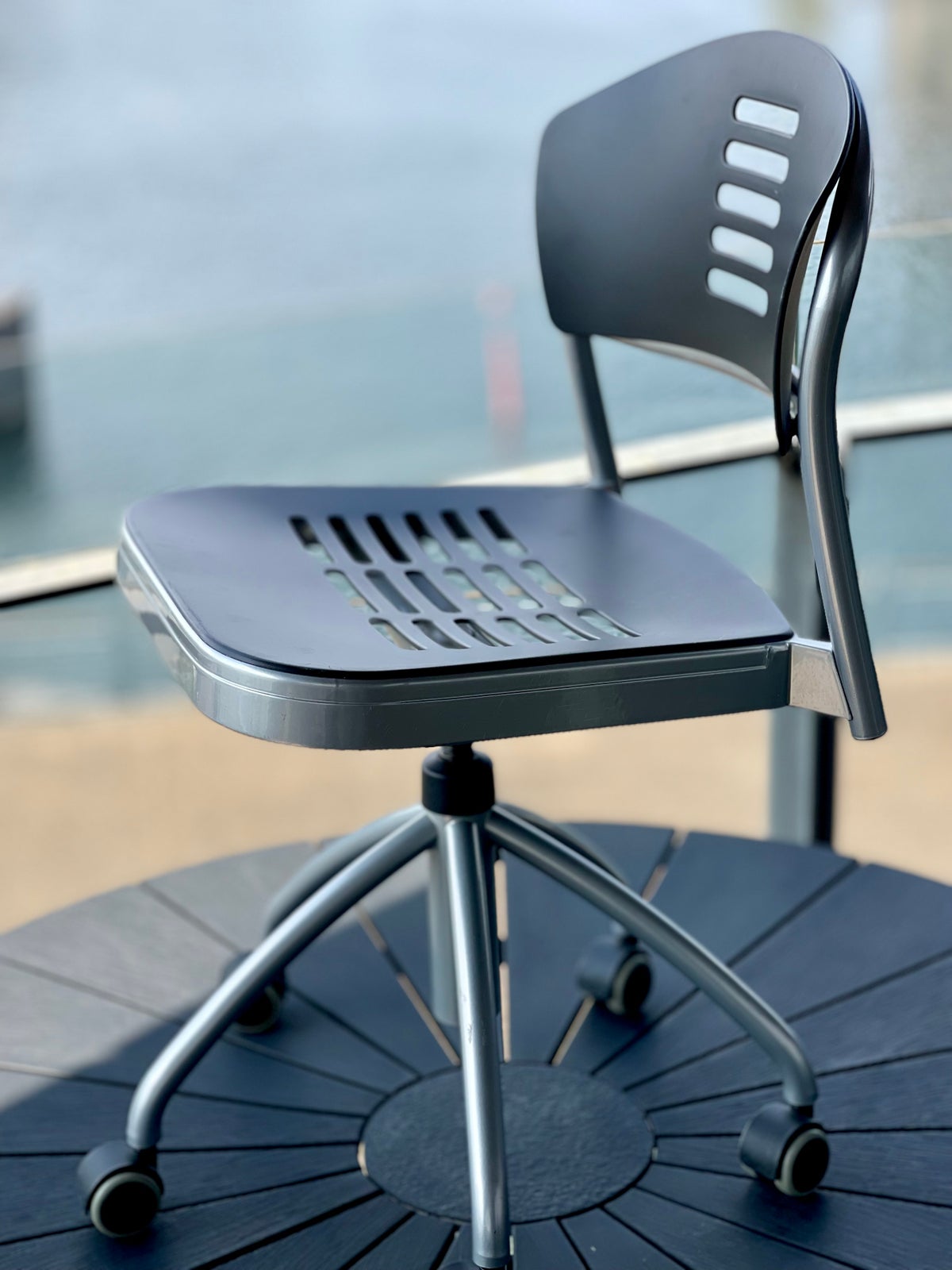 Vico Magistretti, Mauna-Kea Chair by Kartell, Designerstol – dba