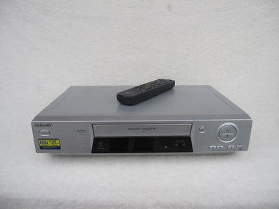VHS videomaskine, Sony, SLV-SE710 (incl. fjernbetjening), Perfekt, 

- ALU-farvet,
- FIN STAND !
- I