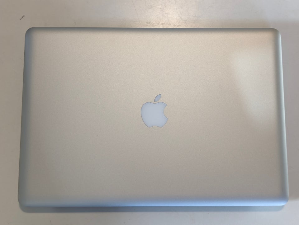 MacBook Pro, 15", Intel 2,66 GHz