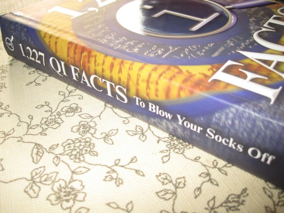 1,227 QI Facts to Blow Your Socks Off, John Lloyd & John