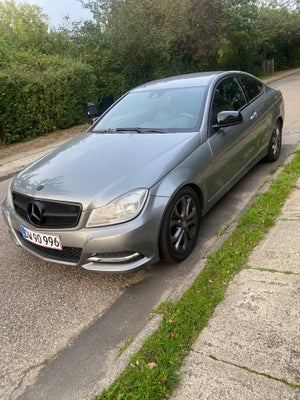 Mercedes C220, 2,2 CDi BE, Diesel, aut. 2012, km 212000, nysynet, aircondition, ABS, airbag, alarm, 