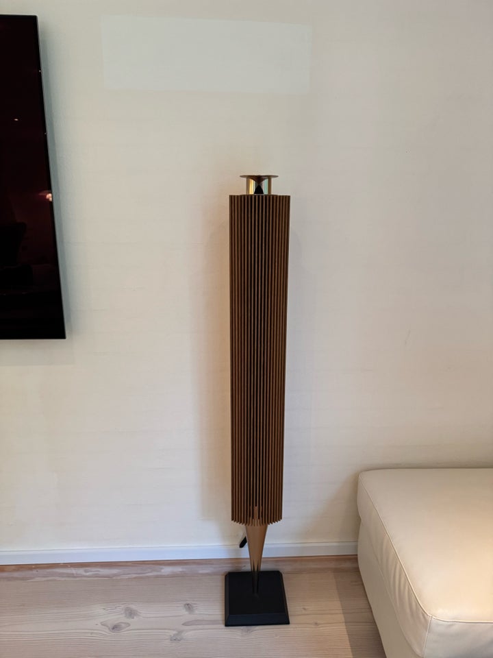 Højttaler, Bang & Olufsen, Beolab 18 træ lameller