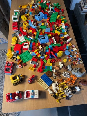 Lego Duplo, Zoo, campingvogn, brandbil, ambulance, Spiderman, rutchebane, borg mm.