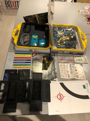 Lego Cybermaster 8482 MED KASSE OG TILBEH R dba K b og