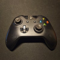 Xbox One, Original Xbox Joystick, God