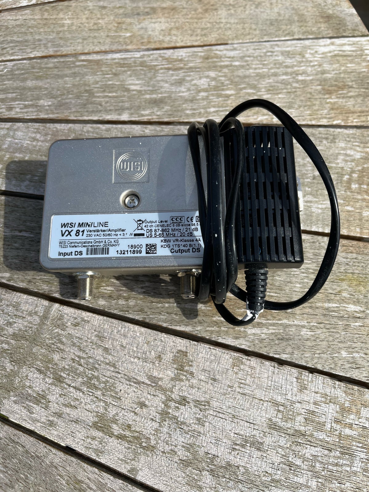 Antenneforstærker, Wisi, Miniline VX 81