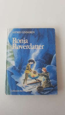 Ronja Røverdatter, Astrid Lindgren, Ronja Røverdatter
Af Astrid Lindgren
Illustreret af Ilon Wikland