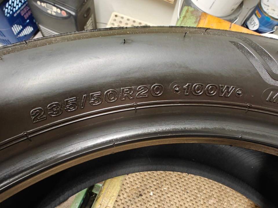 Sommerdæk, Bridgestone, 235 / 50 / R20