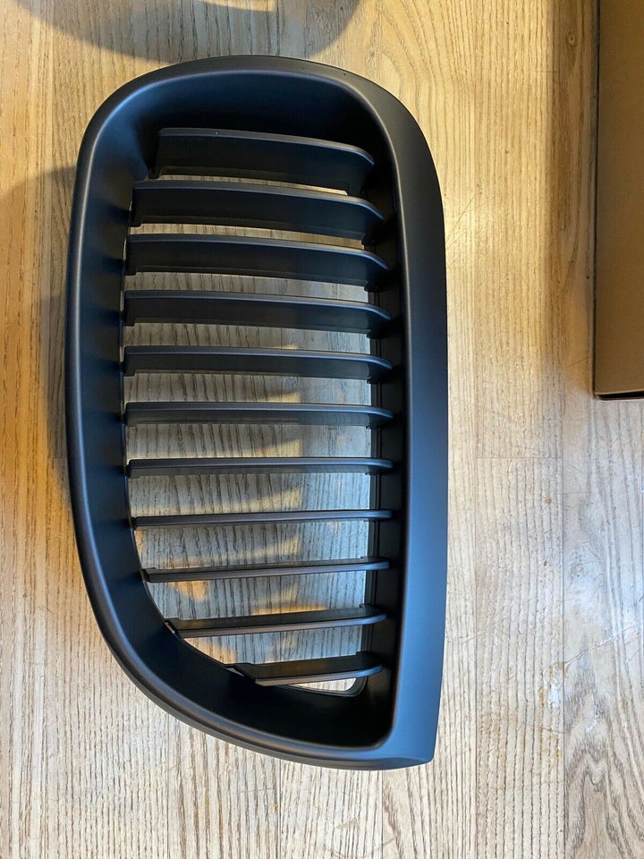 Frontgrill, BMW, E81-87