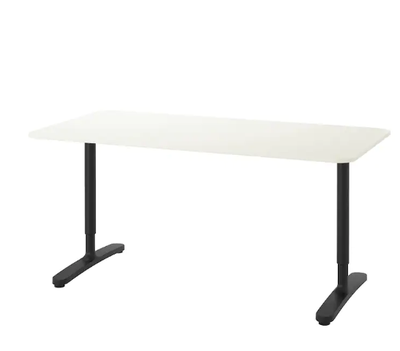 Andre borde, Ikea - bekant , b: 80 l: 160, BEKANT: Skrivebord, hvid/sort, 160x80 cm. Vi har 2 stk.. 