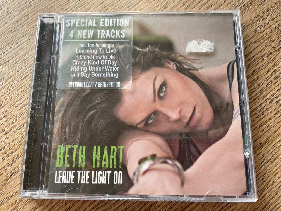 Beth Hart: Leave The Light On, rock