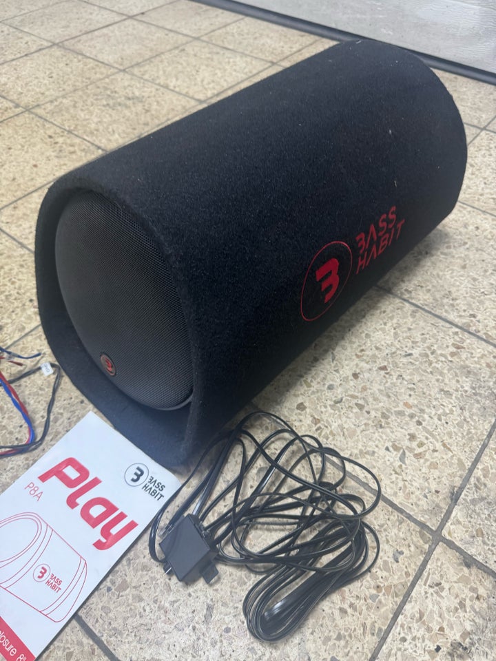 andet mærke Play P8A, Subwoofer