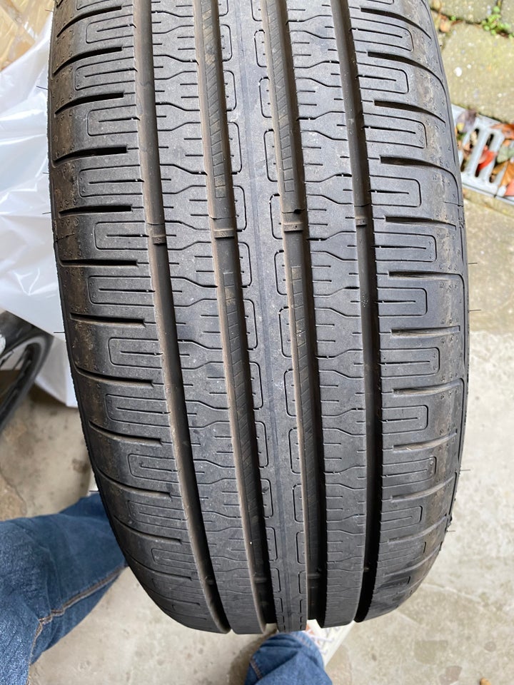 Sommerdæk, Goodyear, 215 / 55 / R18