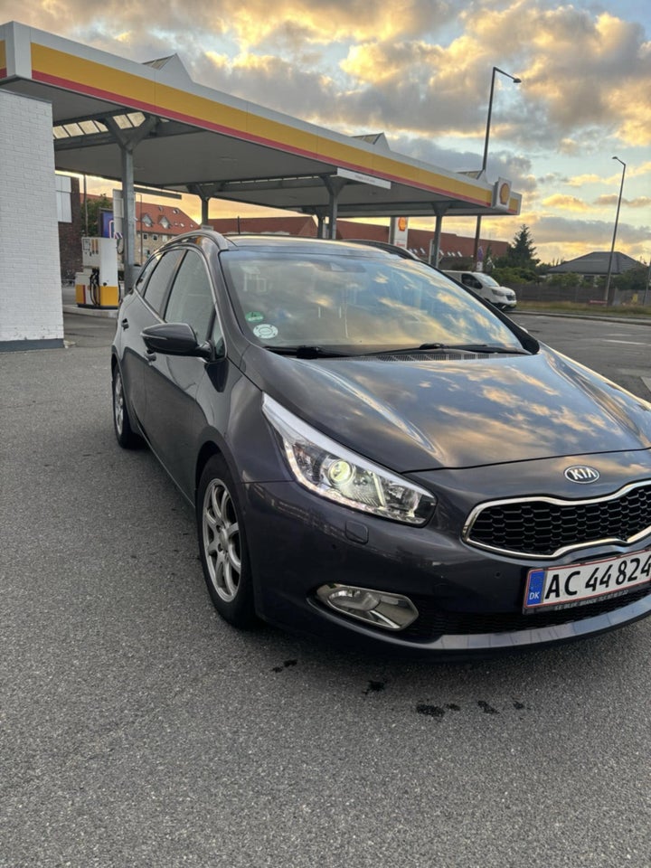 Kia Ceed, 1,6 CRDi 128 Active+ aut., Diesel