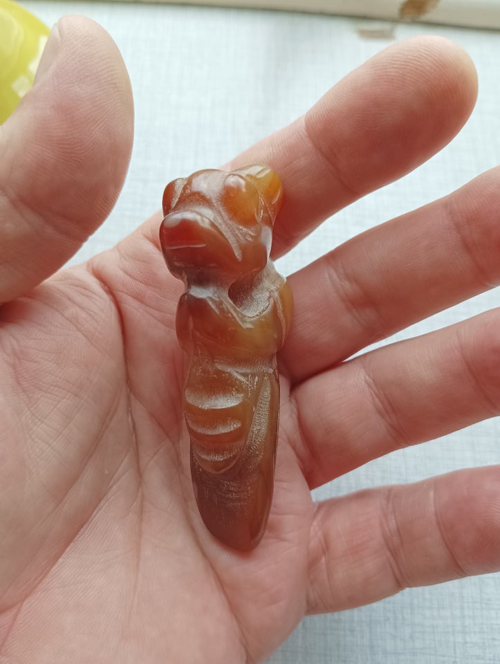 Vedhæng, jade, Gammel ægte Jade netsuke amulet figur