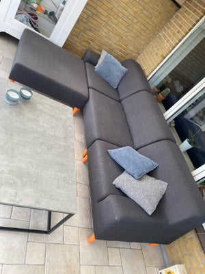 Sofa, stof, 3 pers. , Designersofa, Brugt designer sofa med tilhørende puff købt på Lauritz.com for 