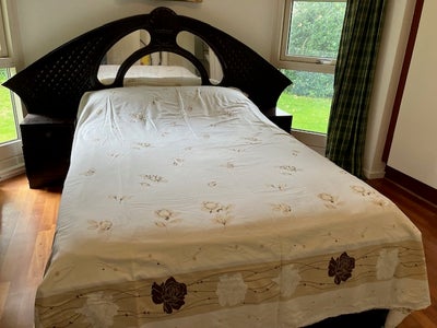Mahogani Bed 