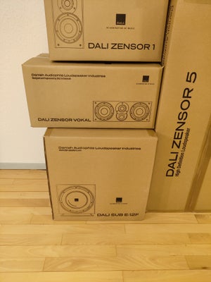 Andet, Dali, STR-DN1080 + DALI Zensor 7+1+Vokal+Sub E-12F, 1000 W, Perfekt, Sælges på grund manglend