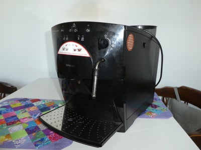 Espressomaskine, Simens, Brugt, men fuldt funktionsdygtig .H: 34 cm , B: 27 cm. , Længde: 45 cm. 4 r