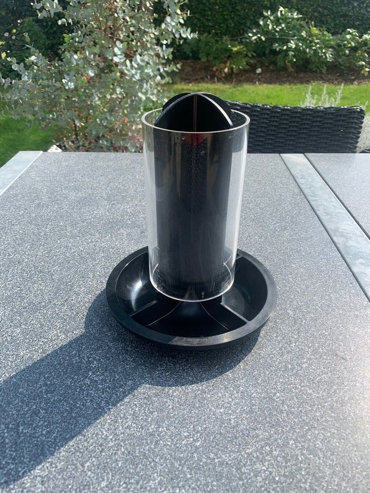 Nespresso dispenser