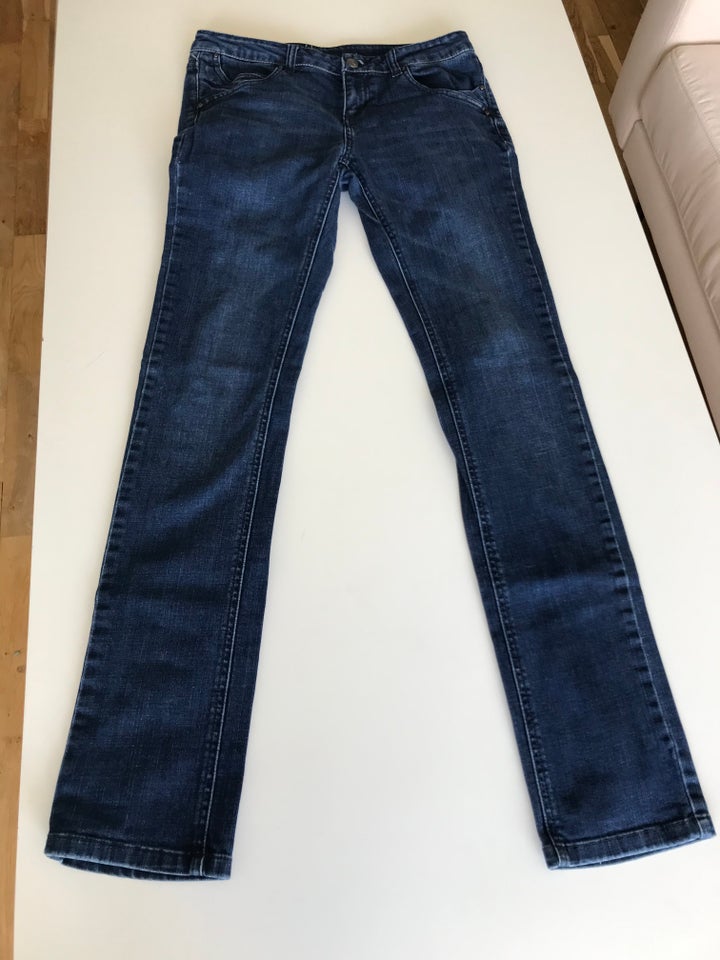 Jeans, B-young, 28 – Køb og Salg af Nyt og Brugt