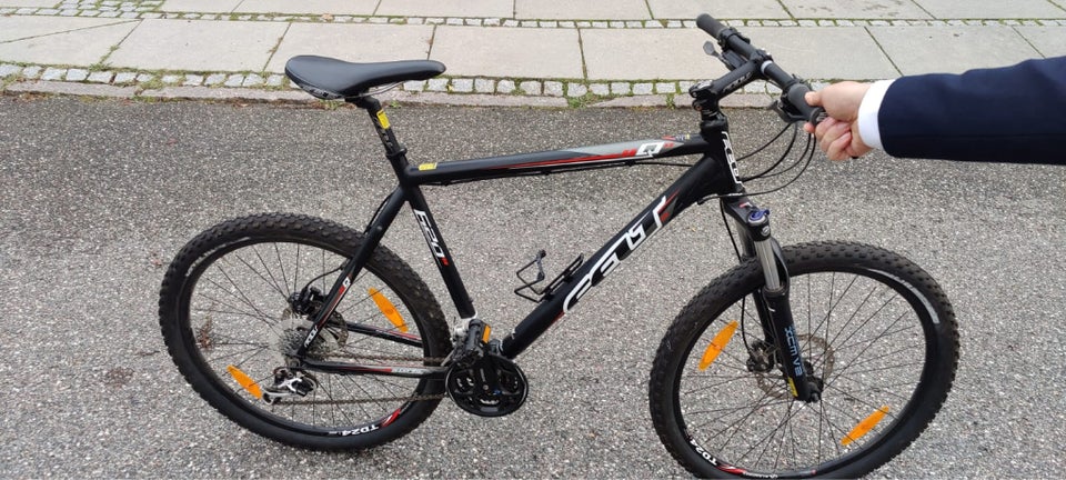 Felt q620 mountain discount bike