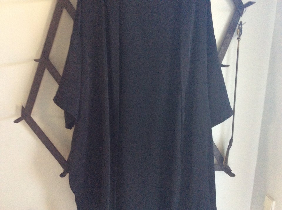 Kimono, Black colour, str. 38