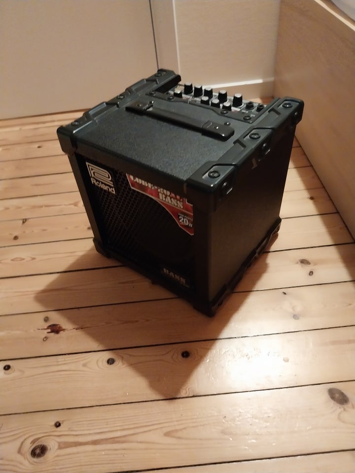 Roland cube-20xl bass, Roland Cube-20xl bass