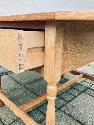 Klapbord, 70’er bord i eg fra dansk arkitekt design, egetræ, Sofabord, sidebord i eg fra 70’erne  op