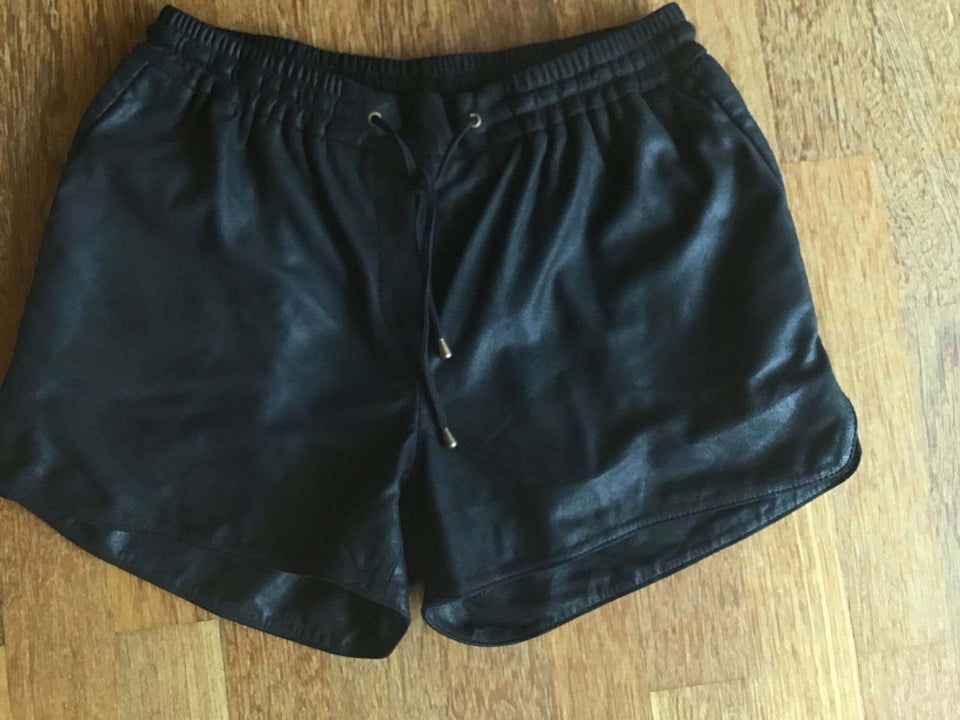 Shorts, Sorte læder shorts, Day Birger et Mikkelsen