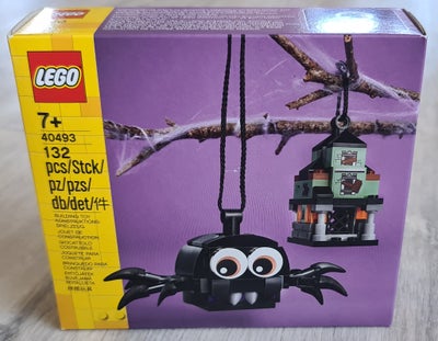 Lego Exclusives, 40493, Ny og uåbnet.

Edderkop og hjemsøgt hus-sæt

Hårrejsende halloween-pynt. Der