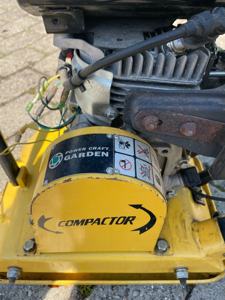 Pladevebrator, Power craft