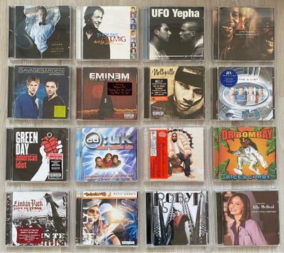 Diverse: Diverse, andet, 16 forskellige cd’er sælges for 10 kr pr. stk. 

- Xander: Over skyer under