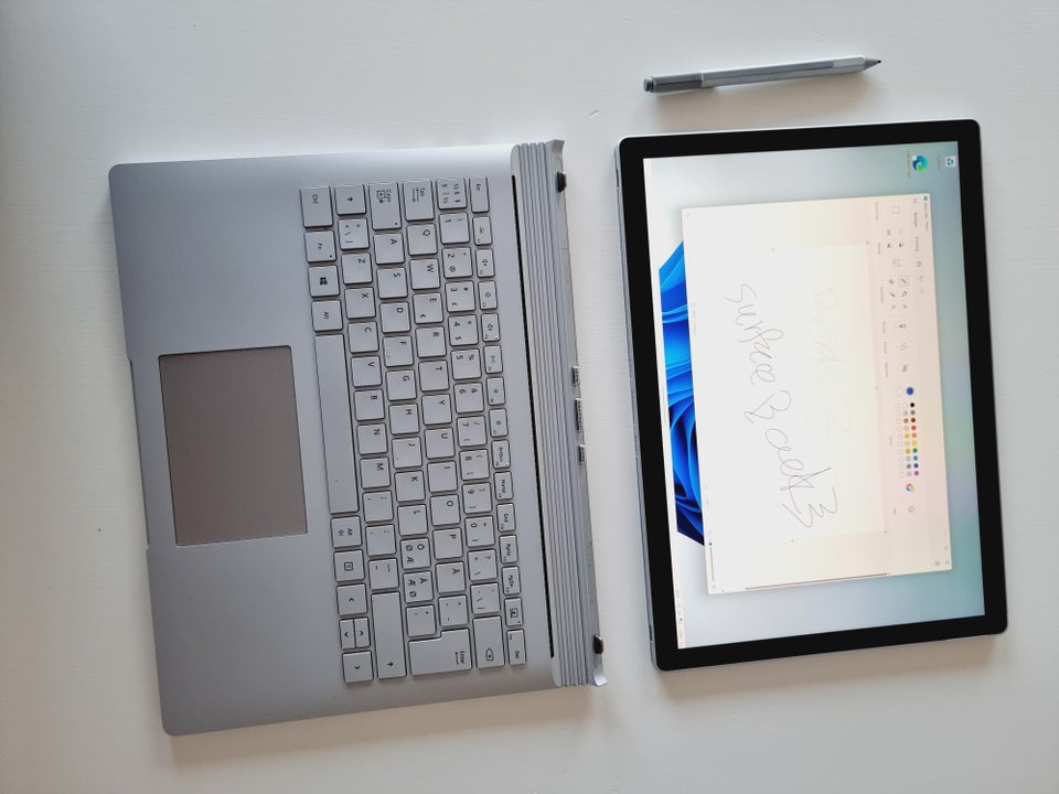 Microsoft Surface Book 3, i7 GHz, 32 GB ram