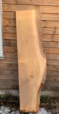 Planker, Eg, Unik eg planke 

Ovn tør



Længte 150 cm
Brede 45/27/30 cm
Tykkelse 5 cm