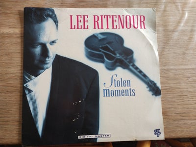 LP, Lee Ritenour, Stolen Moments, Jazz, (99) pæn plader og ok cover