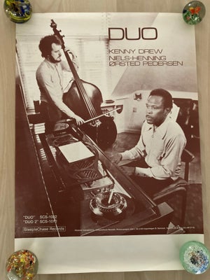 Plakat, b: 44 cm h: 61 cm, Fed plakat fra 1973, hvor NHØP indspillede en lp med Kenny Drew hos Steep