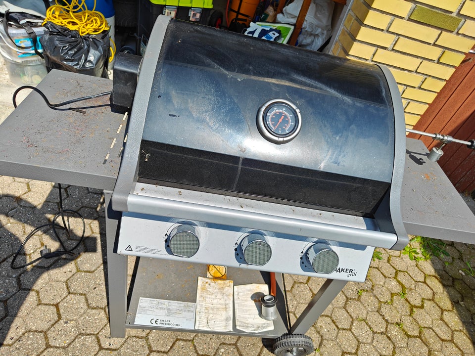 Gasgrill, Baker gril