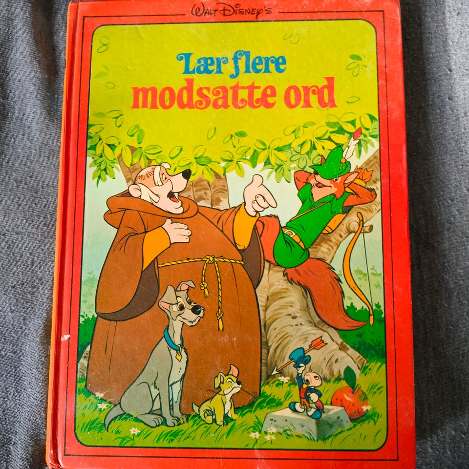 Lær flere modsatte ord , Disney