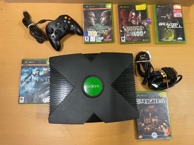 Xbox, Orginal, God, Retro Xbox virker som den skal spil, kabler og controller medfølger.