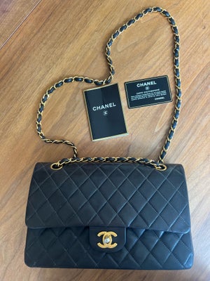 Crossbody, Chanel, lammeskind, Chanel 2.55 medium flap bag crossbody sælges. 
14 karat guld forgyldt