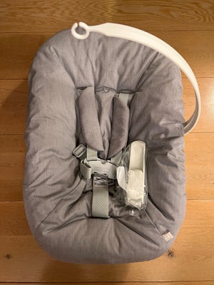 Babyindsats, Newborn indsats, Stokke, Stokke newborn / babyindsats til tripp trapp høj stolen. Der m