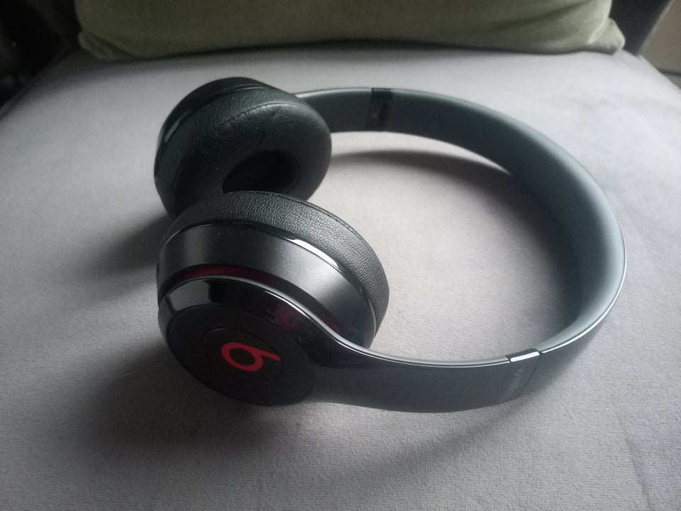 trådløse hovedtelefoner, Beats by Dre, Solo2 Wireless