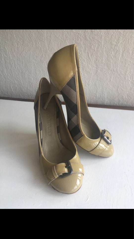 Pumps, str. 39,5, Burberry