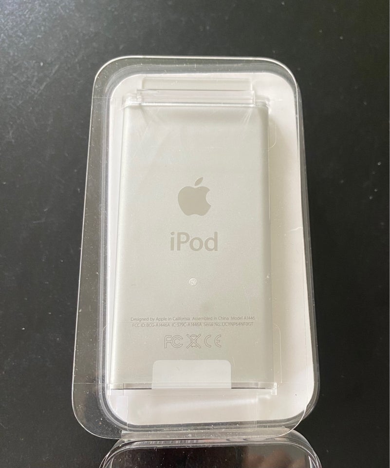iPod, iPod Nano, 16 GB