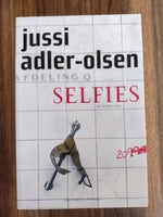 Selfies , Jussi Adler-Olsen, genre: krimi og spænding