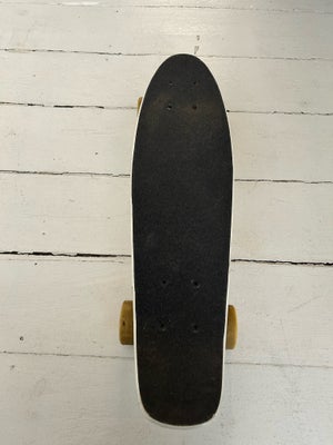 Skateboard, str. 57 cm, Skateboard der kun er brugt enkelte gange.

Skal afhentes i København K.
